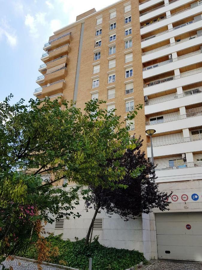 My Holiday Home In Lisbona Esterno foto